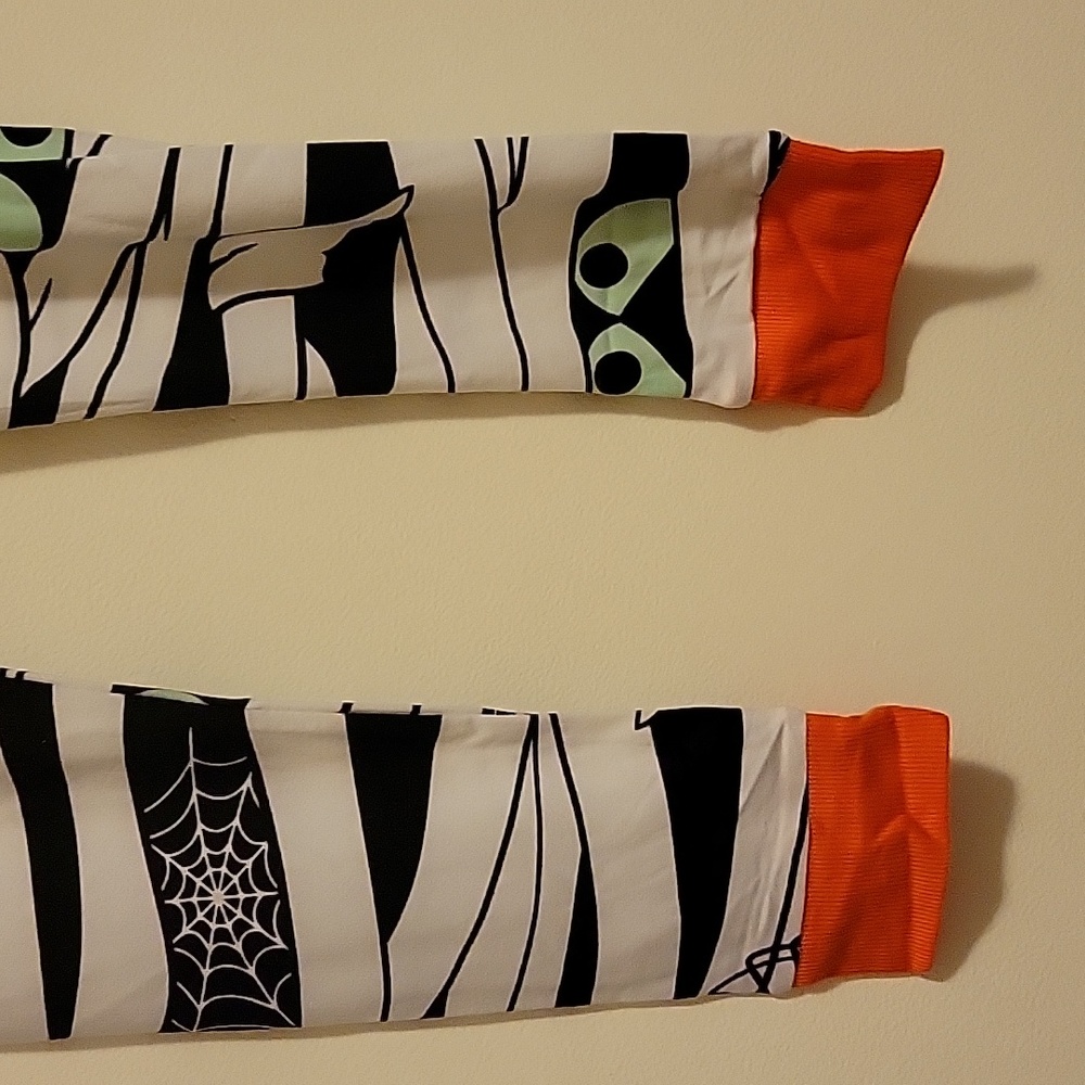 NWT: Halloween Lil' Monster Glow in the Dark Pajamas - Picture 10 of 14